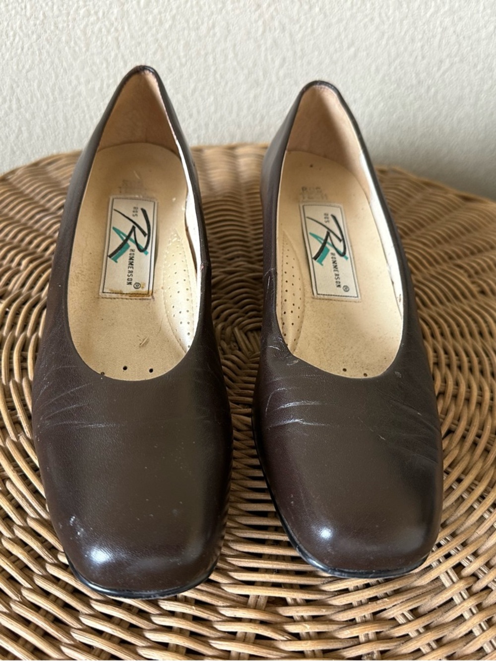 Ros Hommerson Dark Brown Leather Heels 8.5N